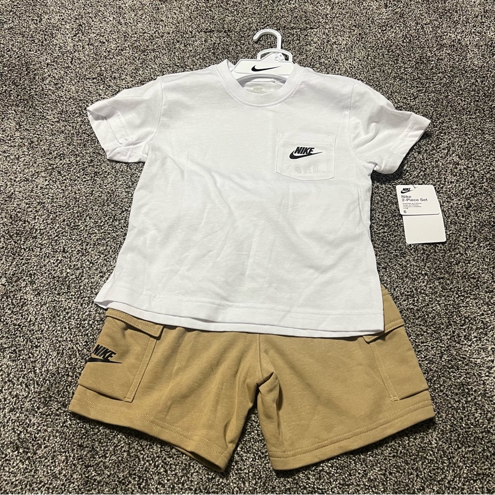 Nike Kids Size 6 White Pocket Tee & Tan Cargo Shorts Set NWT